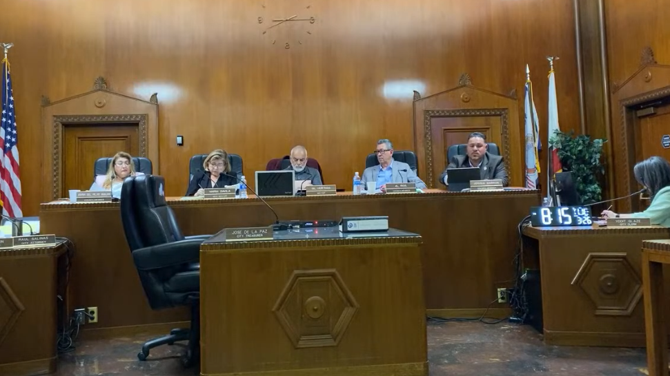 South Gate City Council moves forward to propose a salary raise per bill 329